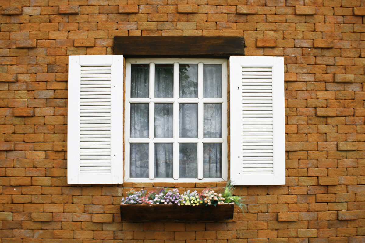Professional Glass Block Window Installation